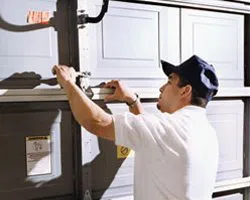 Garage Door Solution Service Beaumont, CA 909-385-4706 - rep-gdr-16m